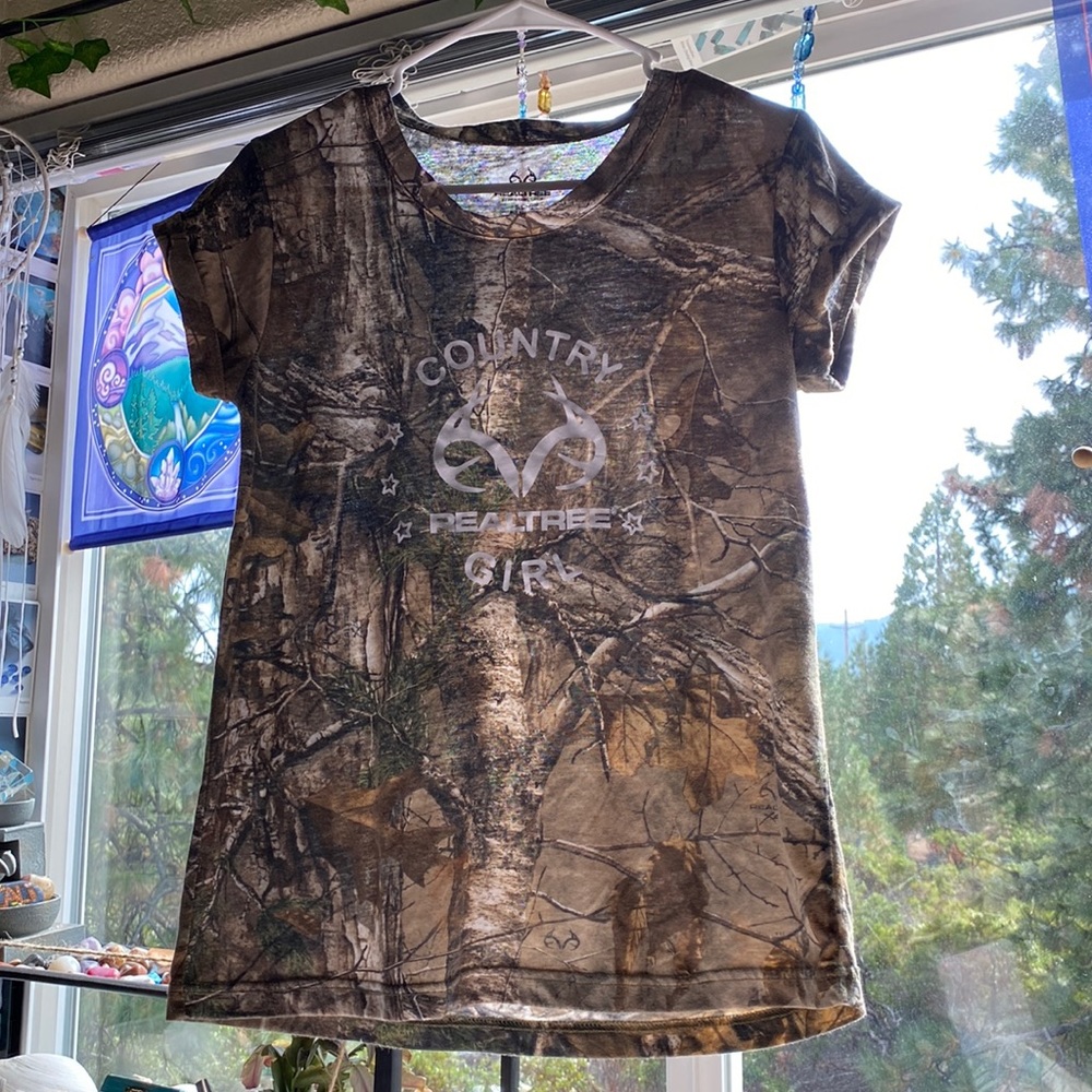 Women’s hunting shirt